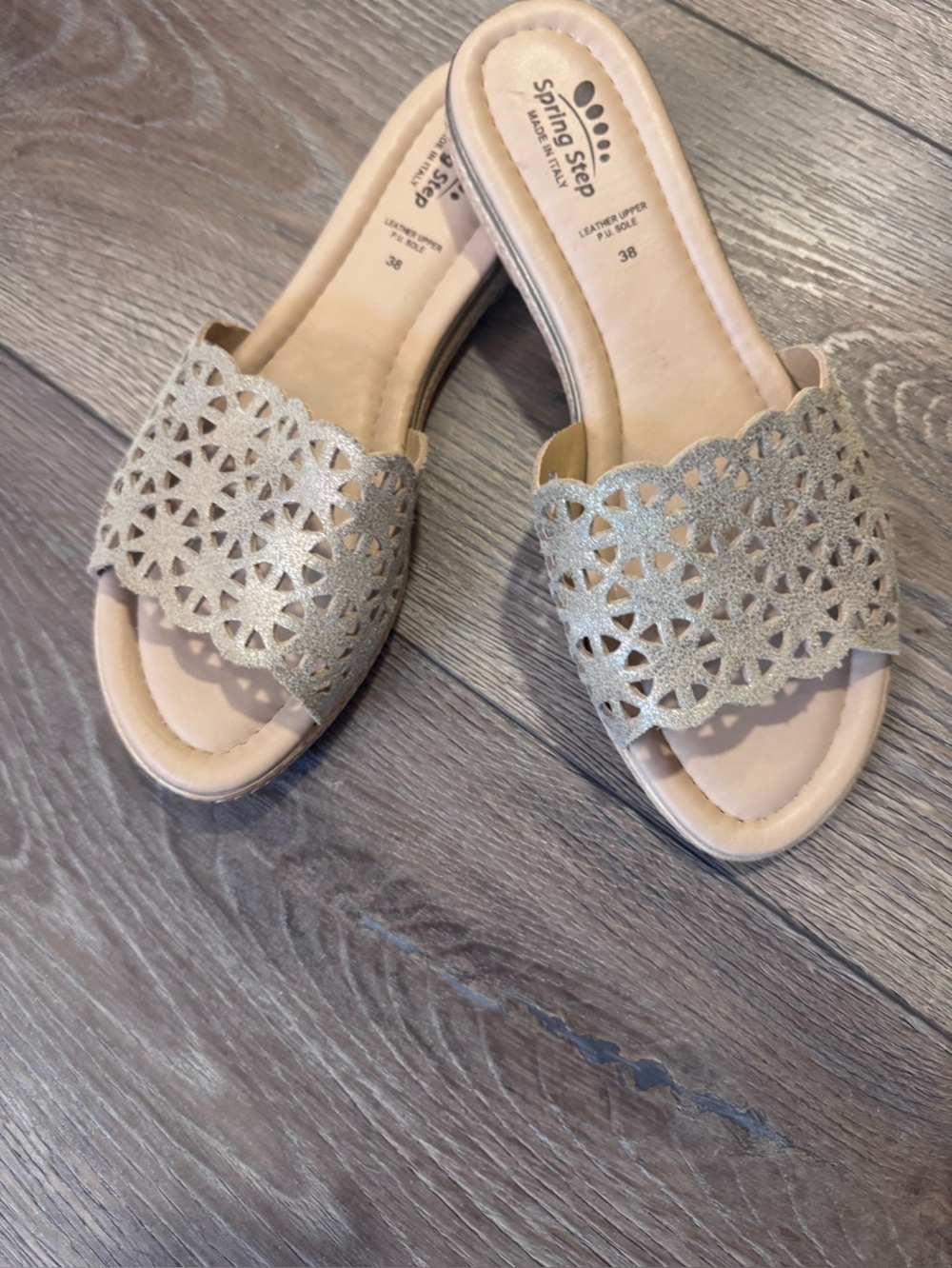 Spring Step Buff Gold Sandals Laser Cut Leather Sz 38